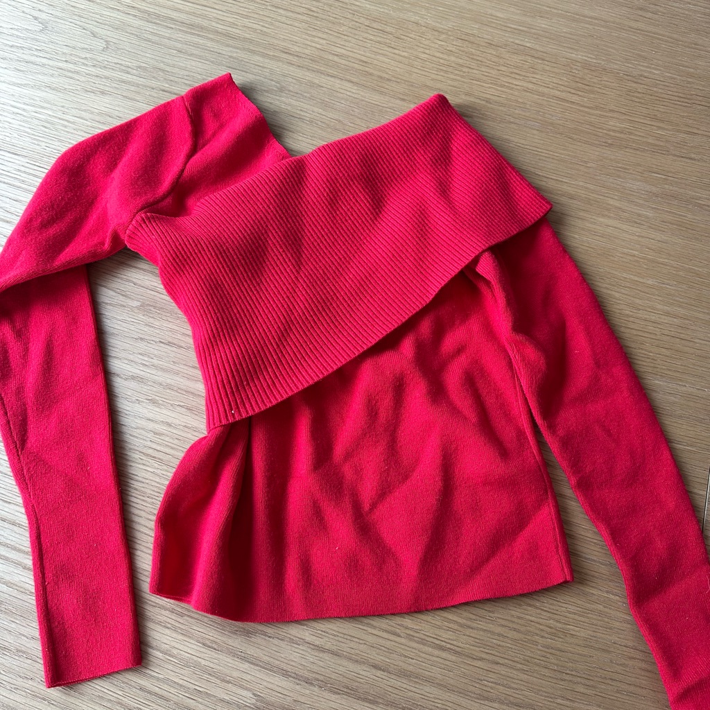 Line & Dot Vibrant Red Off-Shoulder Sweater